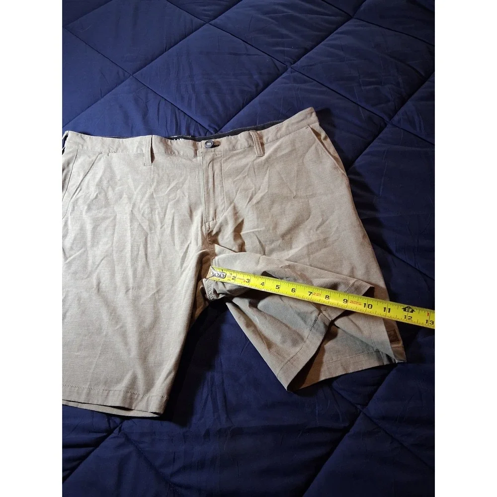 Billabong Submersible Hybrid Short Mens 40 Tan Khaki Heather Stretch Boardshorts